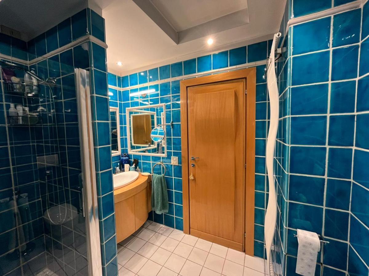 Villa Wurth Al Gianicolo B&B Рим Екстериор снимка