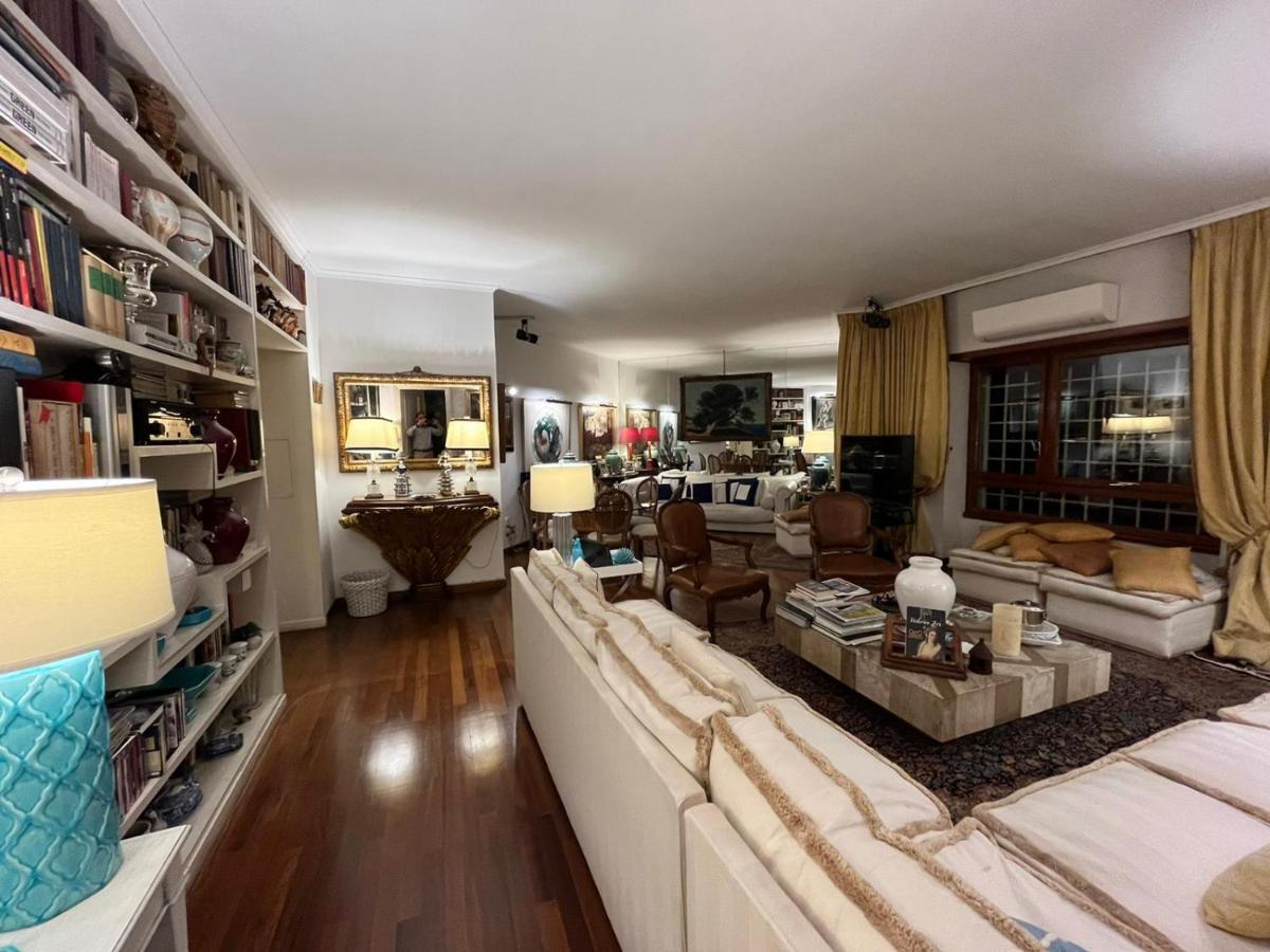 Villa Wurth Al Gianicolo B&B Рим Екстериор снимка
